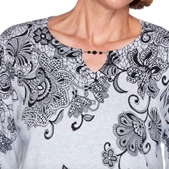 NWT Alfred Dunner Madison Ave Scroll Lace Floral Top w/ Bead Accent Sz. … - Picture 3 of 3